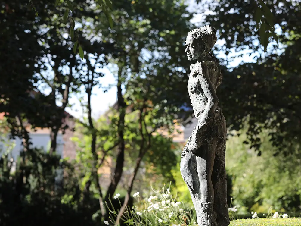 Statue im Garten